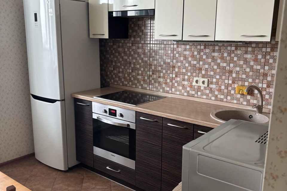 Сдаётся 1-комнатная квартира, 48 м²