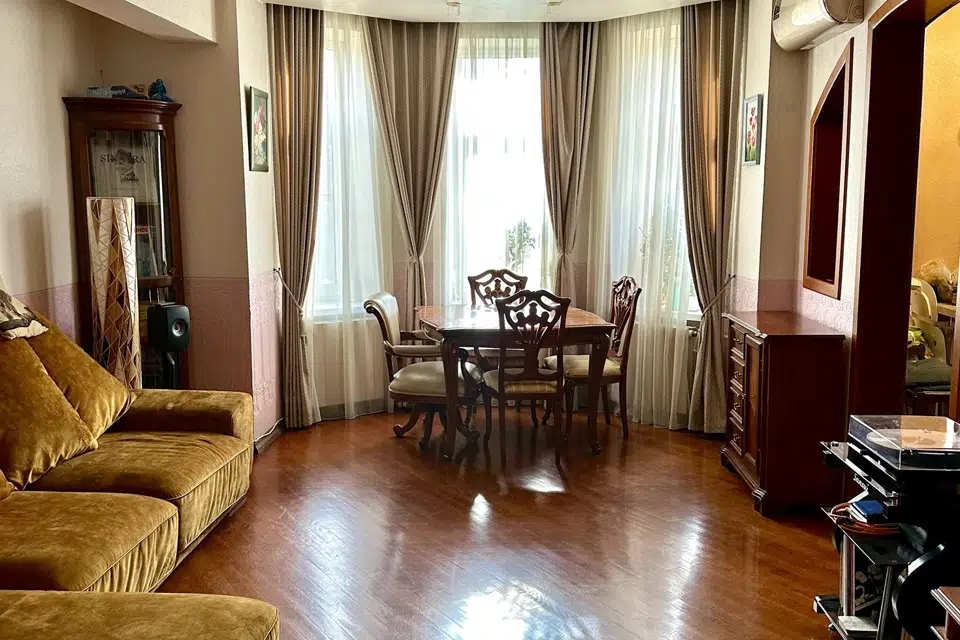 Продаётся 2-комнатная квартира, 64 м²