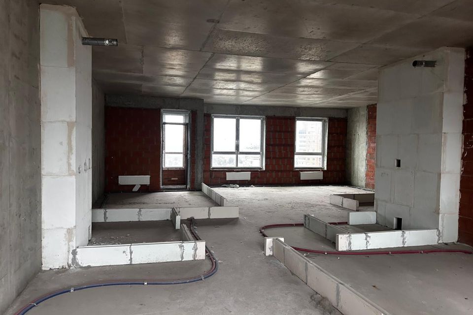 Продаётся 3-комнатная квартира, 103.2 м²