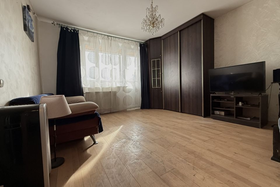 Продаётся 1-комнатная квартира, 38.5 м²