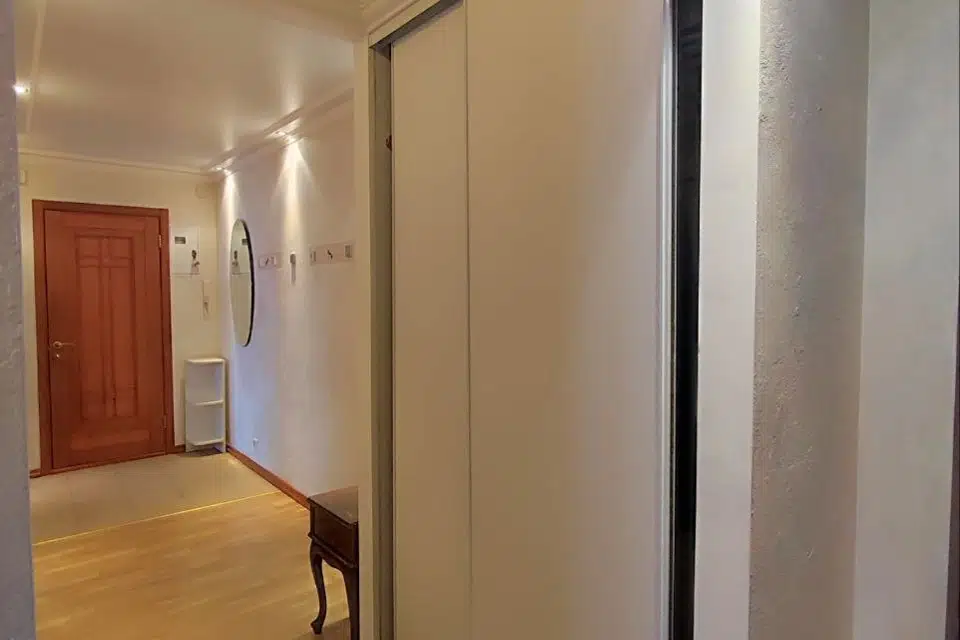 Продаётся 3-комнатная квартира, 63 м²