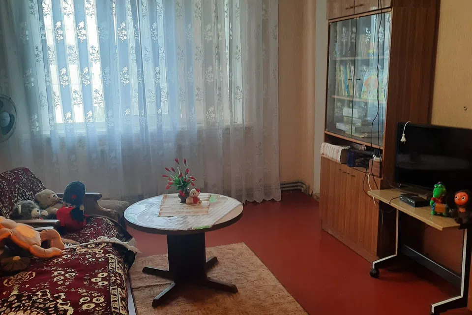 Продаётся 3-комнатная квартира, 70 м²