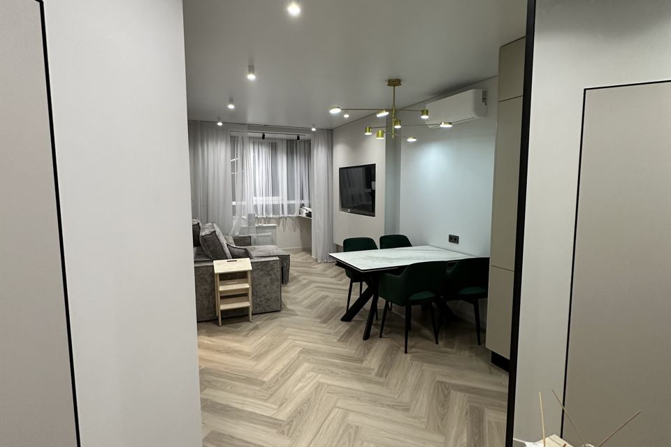 Продаётся 1-комнатная квартира, 47 м²