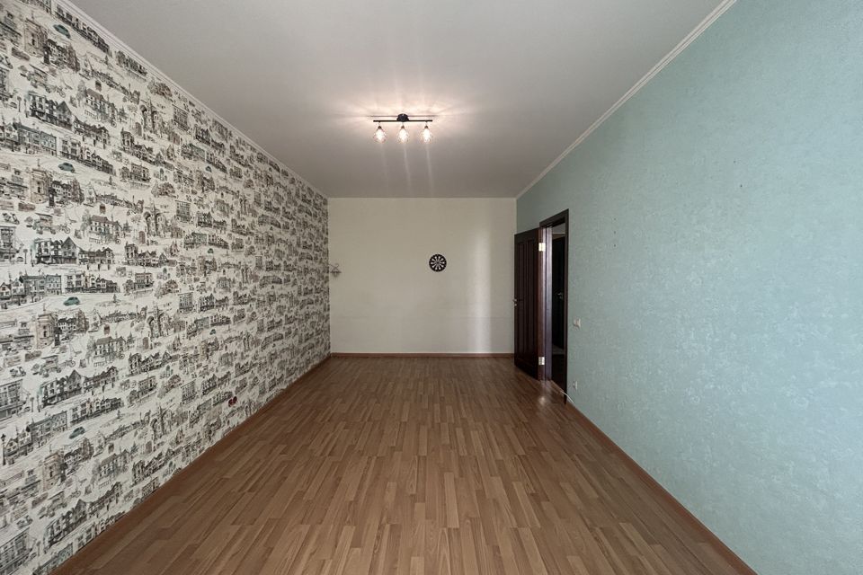 Продаётся 1-комнатная квартира, 43.3 м²
