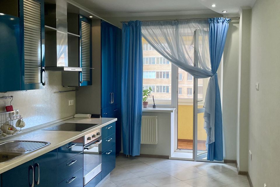 Продаётся 2-комнатная квартира, 72 м²