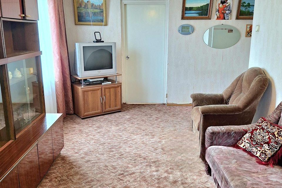 Продаётся 3-комнатная квартира, 56.4 м²