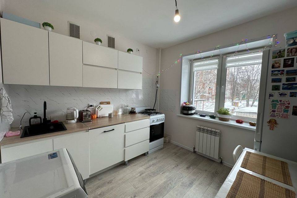 Продаётся 2-комнатная квартира, 47.5 м²