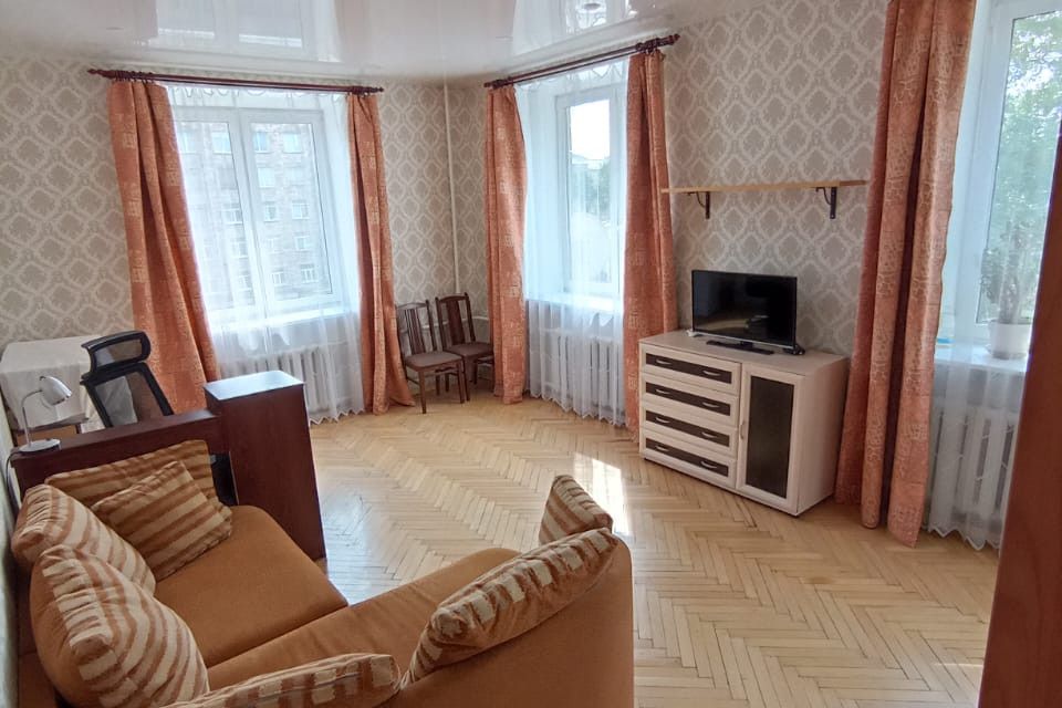 Продаётся 2-комнатная квартира, 67.1 м²