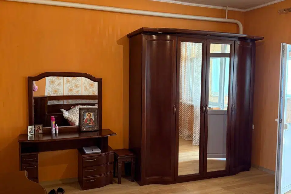Продаётся 3-этажный дом, 271 м²