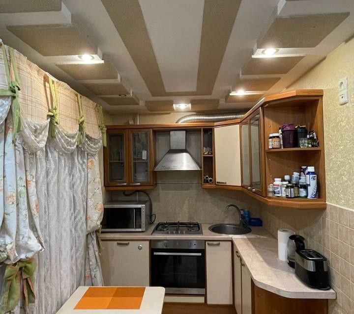 Продаётся 1-комнатная квартира, 27.4 м²
