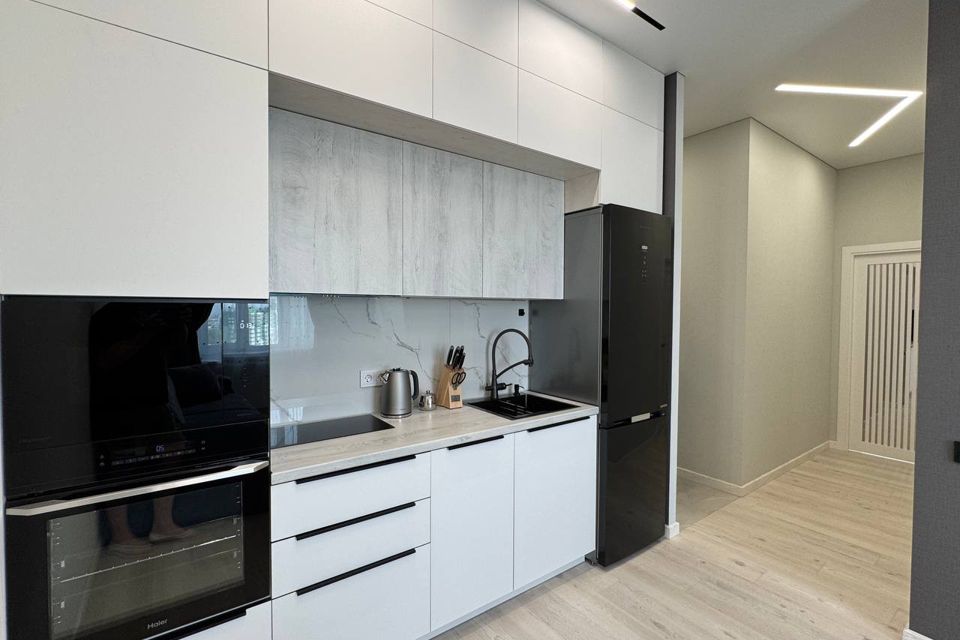 Продаётся 3-комнатная квартира, 57.6 м²