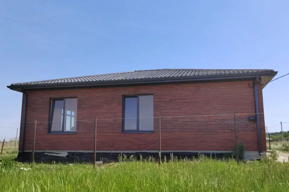 Продаётся 1-этажный дом, 90 м²