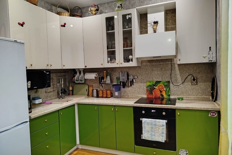 Продаётся 2-комнатная квартира, 55.6 м²