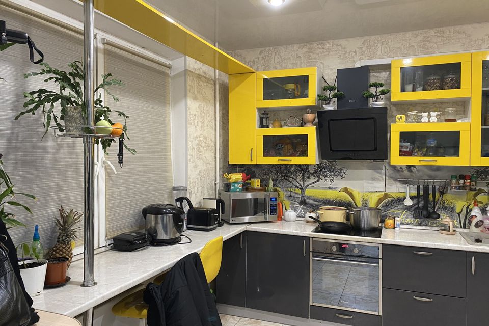 Продаётся 3-комнатная квартира, 86.3 м²