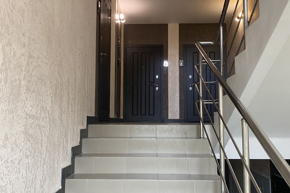 Продаётся 2-комнатная квартира, 77.4 м²
