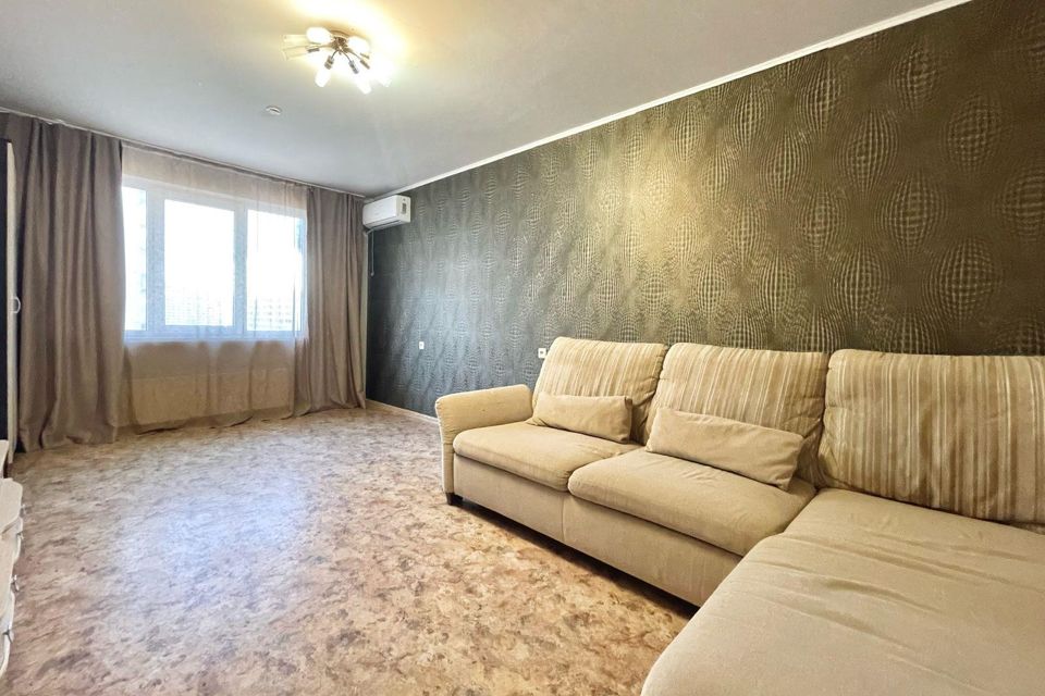 Продаётся 2-комнатная квартира, 60 м²