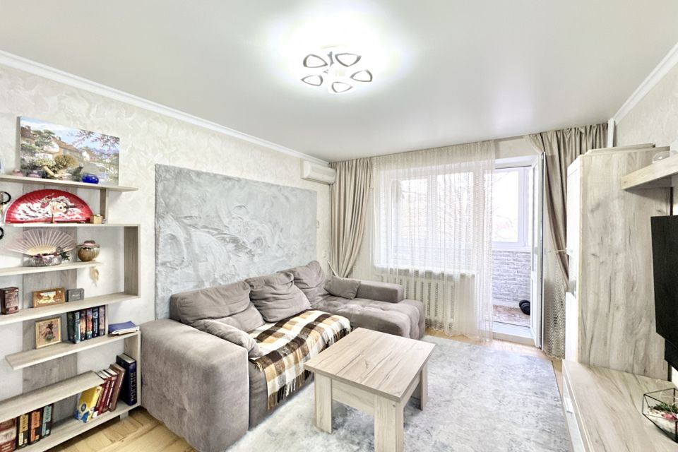 Продаётся 2-комнатная квартира, 50.6 м²