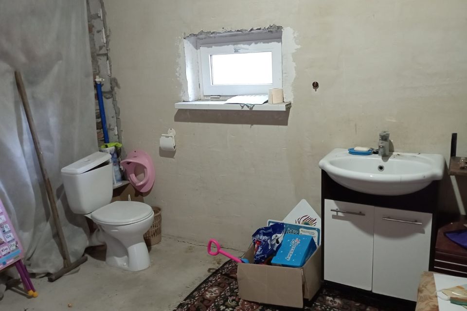 Продаётся 2-этажный дом, 175 м²