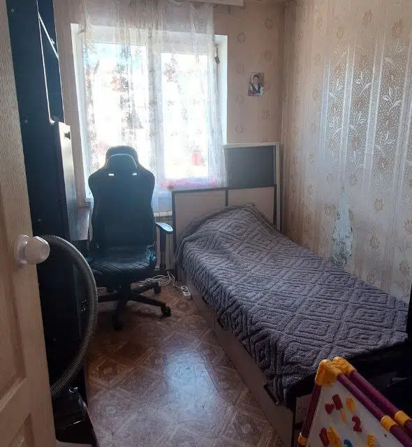 Продаётся 3-комнатная квартира, 48 м²