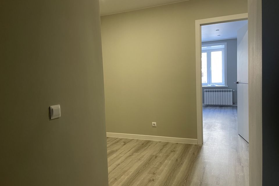 Продаётся 1-комнатная квартира, 37.9 м²