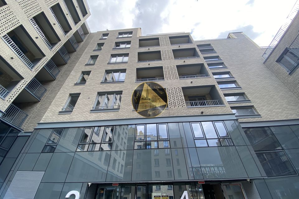 Продаётся 2-комнатная квартира, 81.84 м²