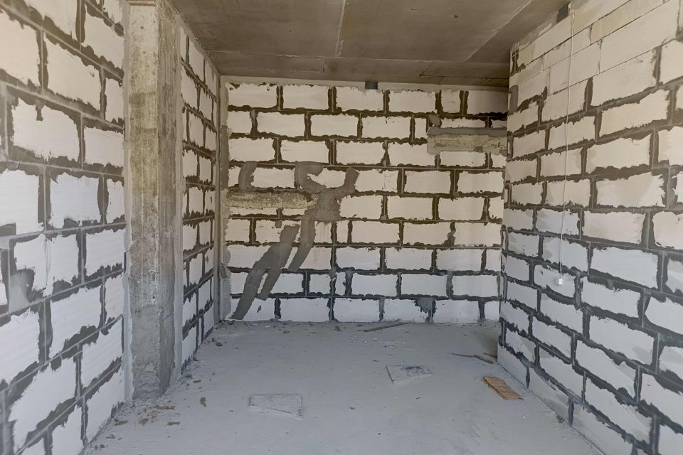 Продаётся 1-комнатная квартира, 43 м²