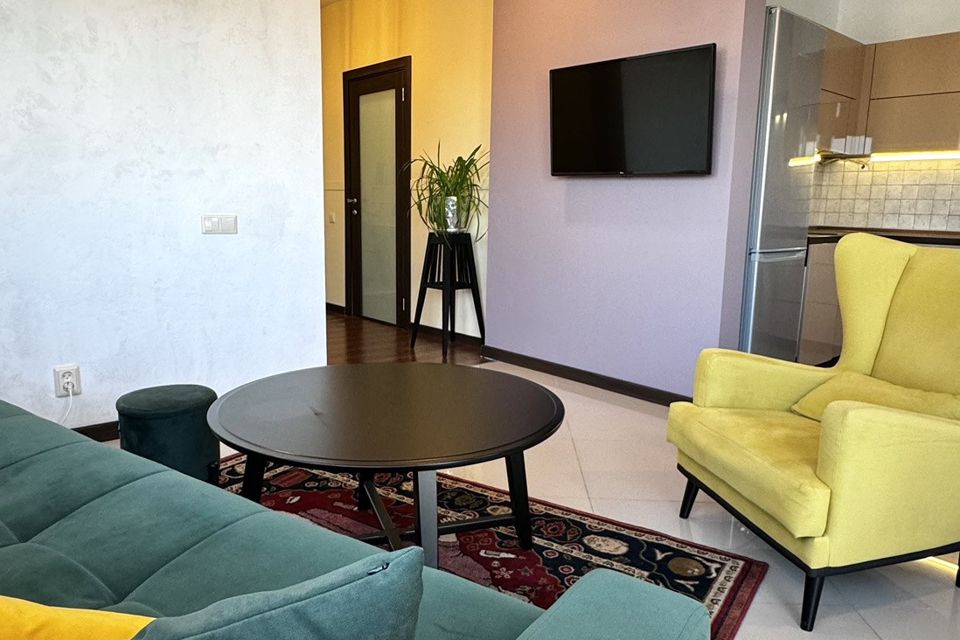 Продаётся 2-комнатная квартира, 68.6 м²