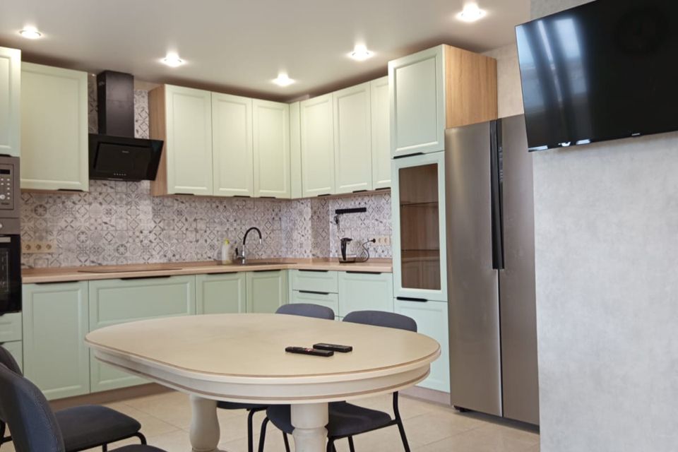 Продаётся 3-комнатная квартира, 106.1 м²