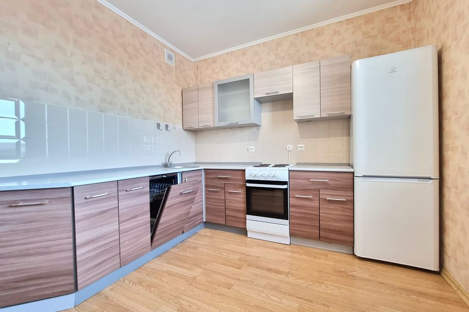 Продаётся 1-комнатная квартира, 41 м²