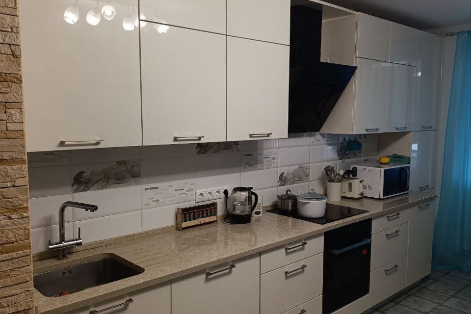 Продаётся 3-комнатная квартира, 87.2 м²