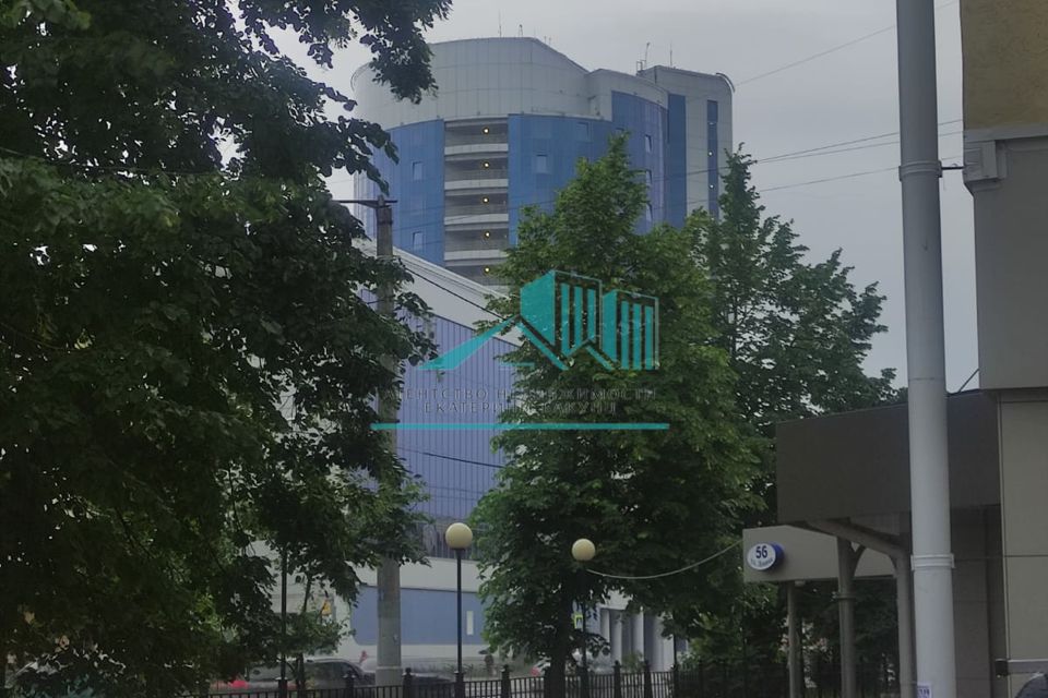Продаётся 3-комнатная квартира, 55.7 м²