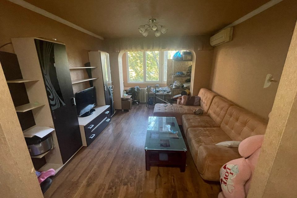 Продаётся 3-комнатная квартира, 65 м²