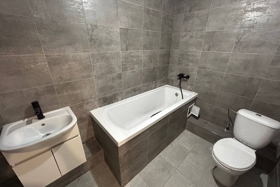 Продаётся 1-комнатная квартира, 38 м²