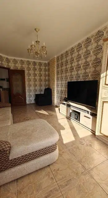 Продаётся 1-комнатная квартира, 39.6 м²