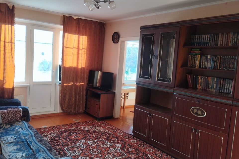 Продаётся 3-комнатная квартира, 54.6 м²