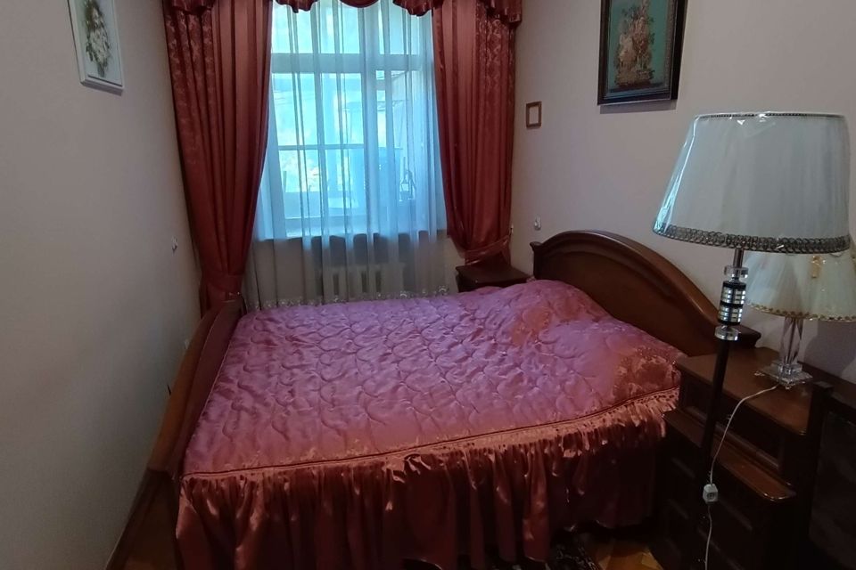 Сдаётся 3-комнатная квартира, 76 м²