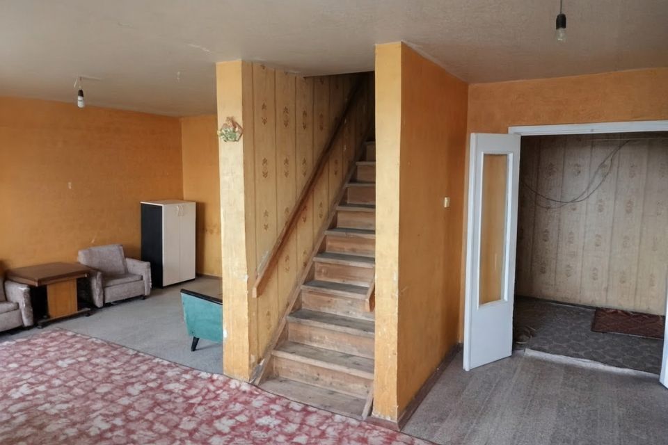 Продаётся 4-комнатная квартира, 108 м²