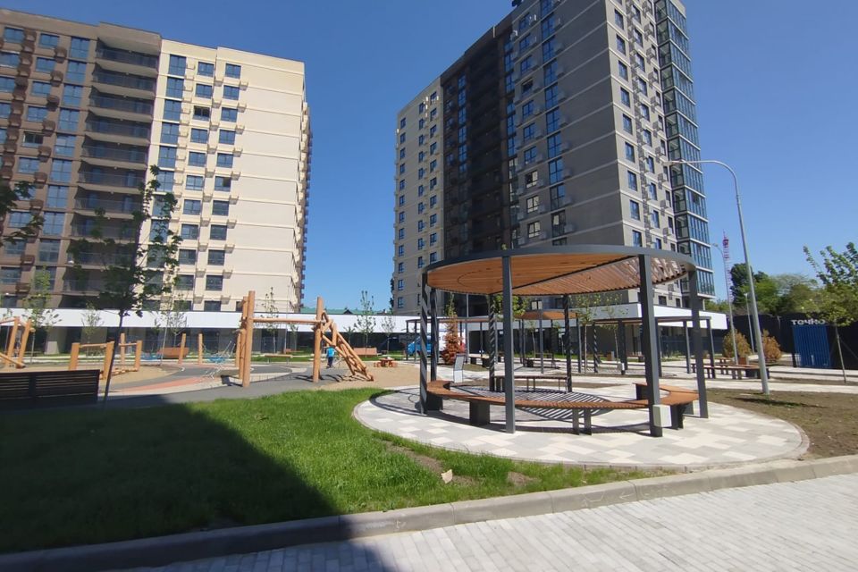 Продаётся 2-комнатная квартира, 62.3 м²