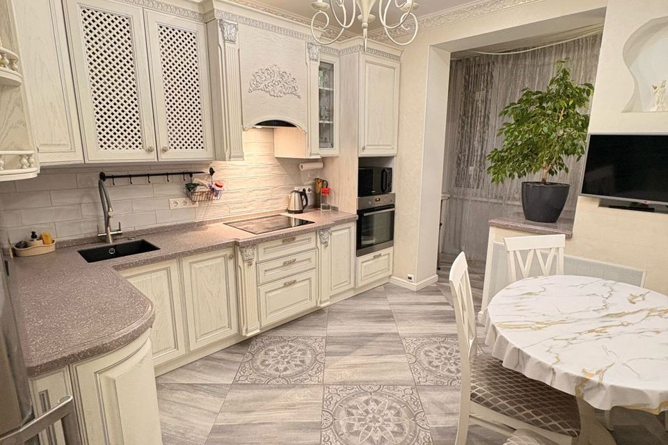 Продаётся 2-комнатная квартира, 59 м²