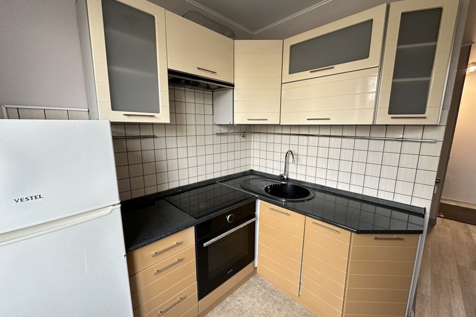 Продаётся 2-комнатная квартира, 42.4 м²