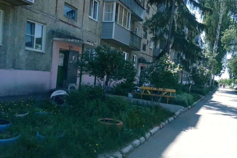 Продаётся 3-комнатная квартира, 62 м²