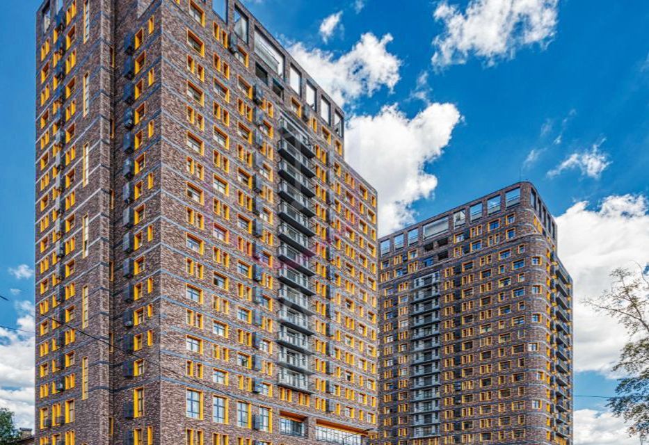 Продаётся 4-комнатная квартира, 95.6 м²