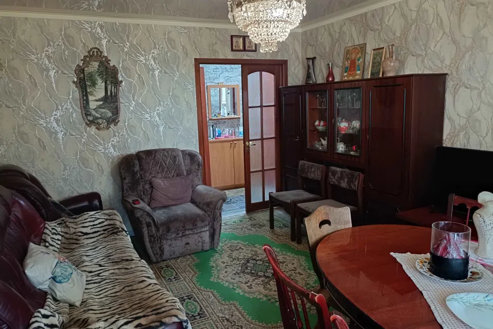 Продаётся 3-комнатная квартира, 82 м²