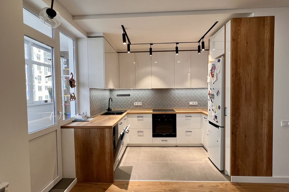 Продаётся 3-комнатная квартира, 88 м²