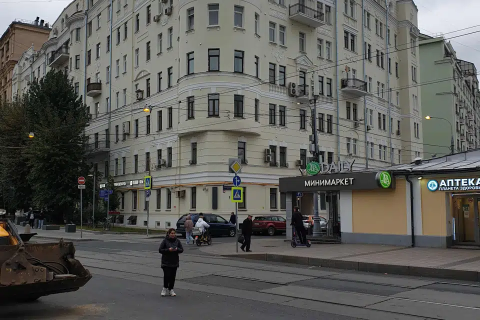 Продаётся 5-комнатная квартира, 97.3 м²