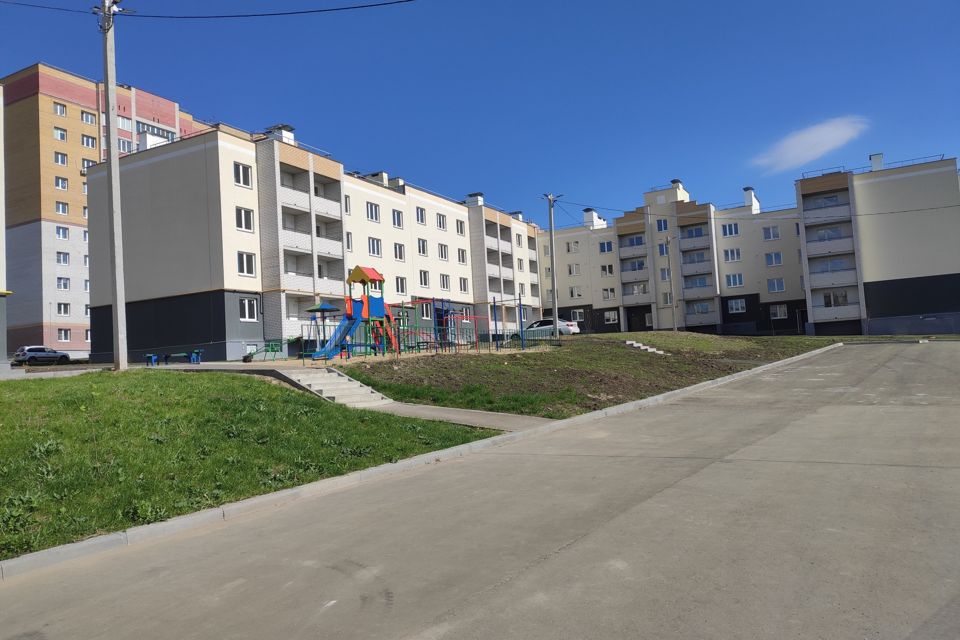 Продаётся 2-комнатная квартира, 60 м²