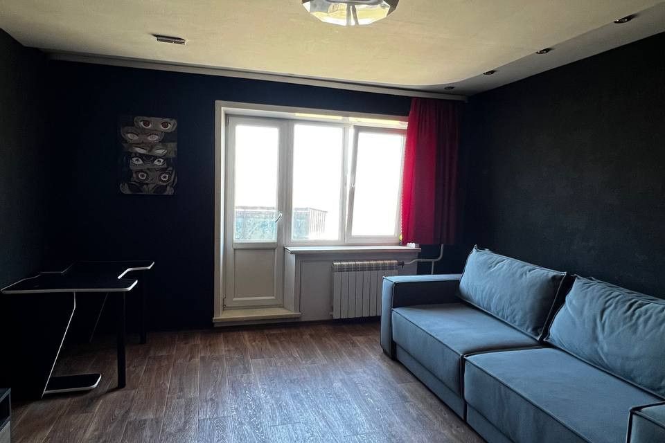 Продаётся 4-комнатная квартира, 76.4 м²
