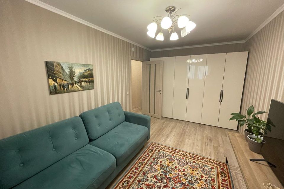 Продаётся 2-комнатная квартира, 42.8 м²