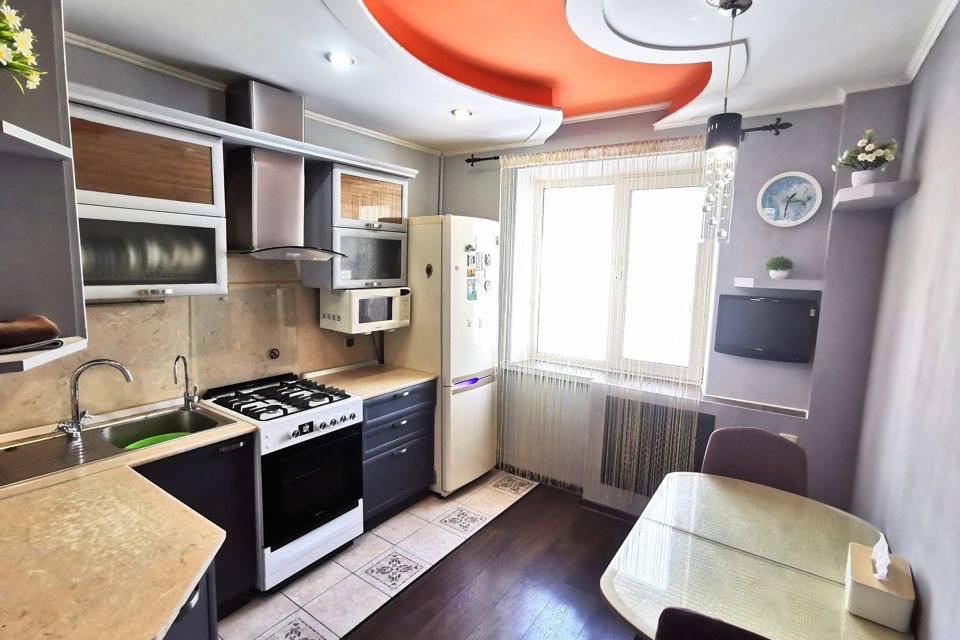 Продаётся 3-комнатная квартира, 65.9 м²