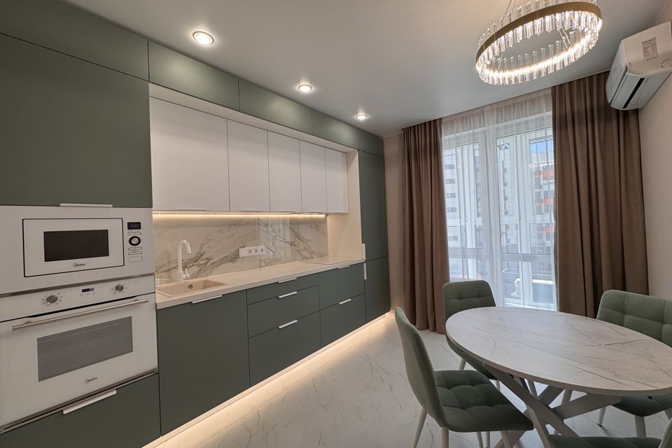Продаётся 2-комнатная квартира, 55.6 м²